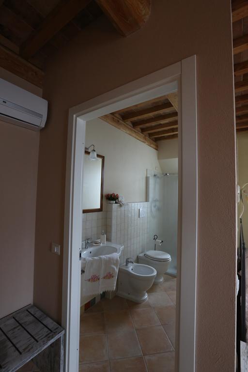 Villa Marietta Country House - Marche Montemaggiore al Metauro Pokoj fotografie