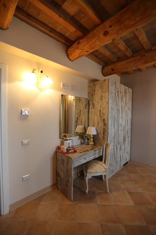 Villa Marietta Country House - Marche Montemaggiore al Metauro Pokoj fotografie